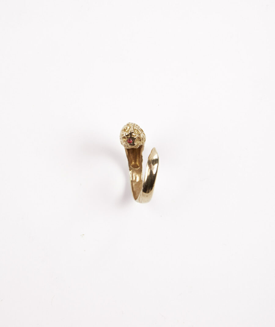 bague raion précieuse rubis